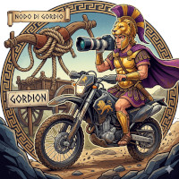 Alessandro Magno su moto adventure al posto di Bucefalo